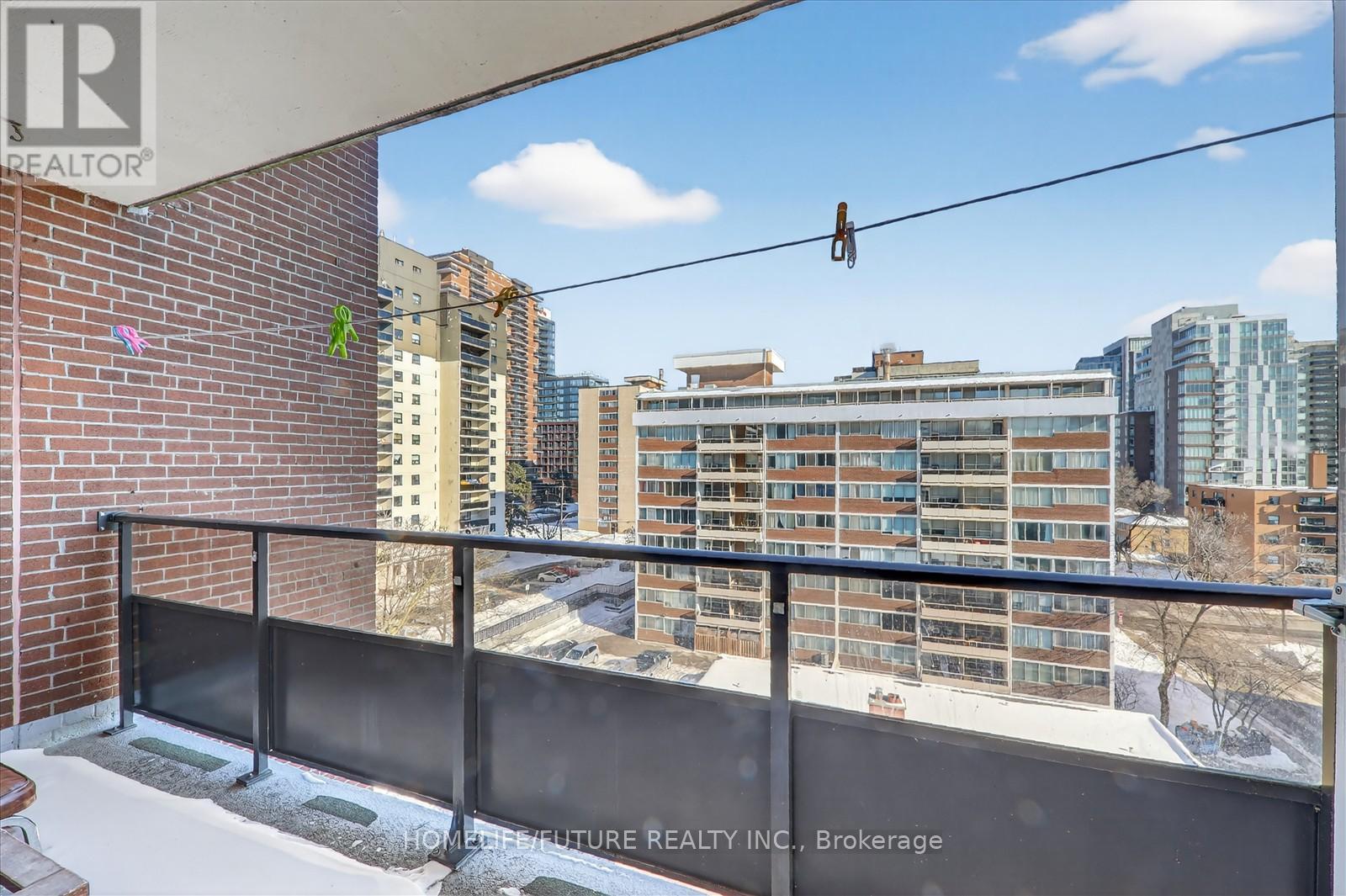 704 - 15 Elizabeth Street N, Mississauga, Ontario  L5G 2Z3 - Photo 20 - W12958714