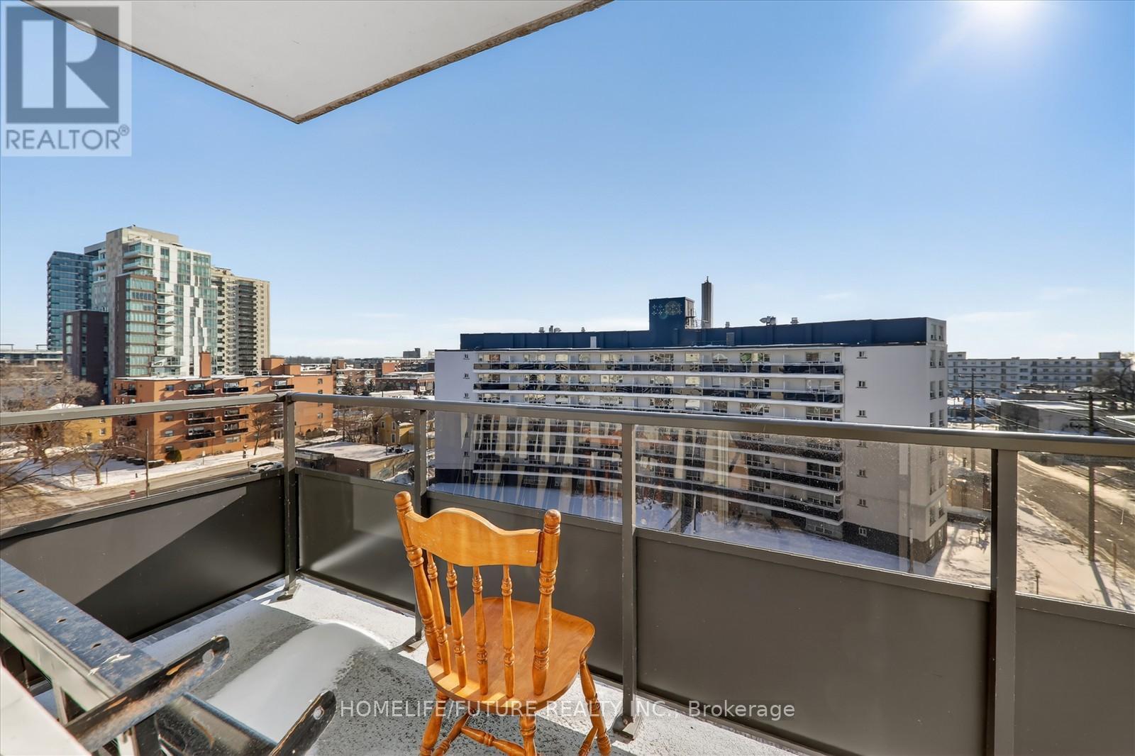 704 - 15 Elizabeth Street N, Mississauga, Ontario  L5G 2Z3 - Photo 25 - W12958714