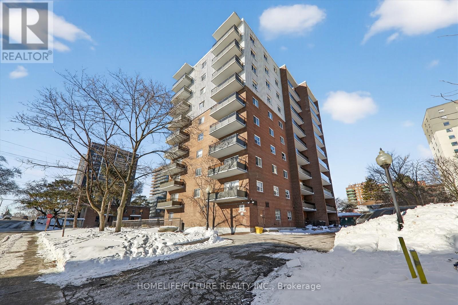 704 - 15 Elizabeth Street N, Mississauga, Ontario  L5G 2Z3 - Photo 34 - W12958714