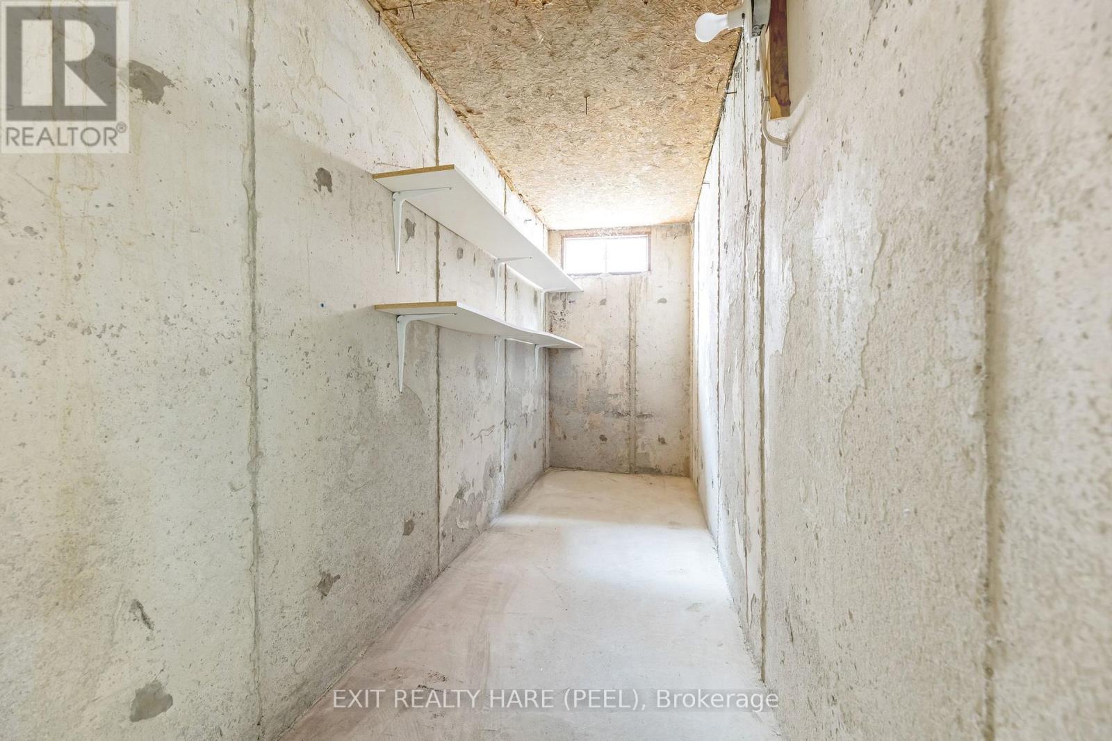 6 Ruth Avenue, Brampton, Ontario  L6Z 3X4 - Photo 37 - W12944780