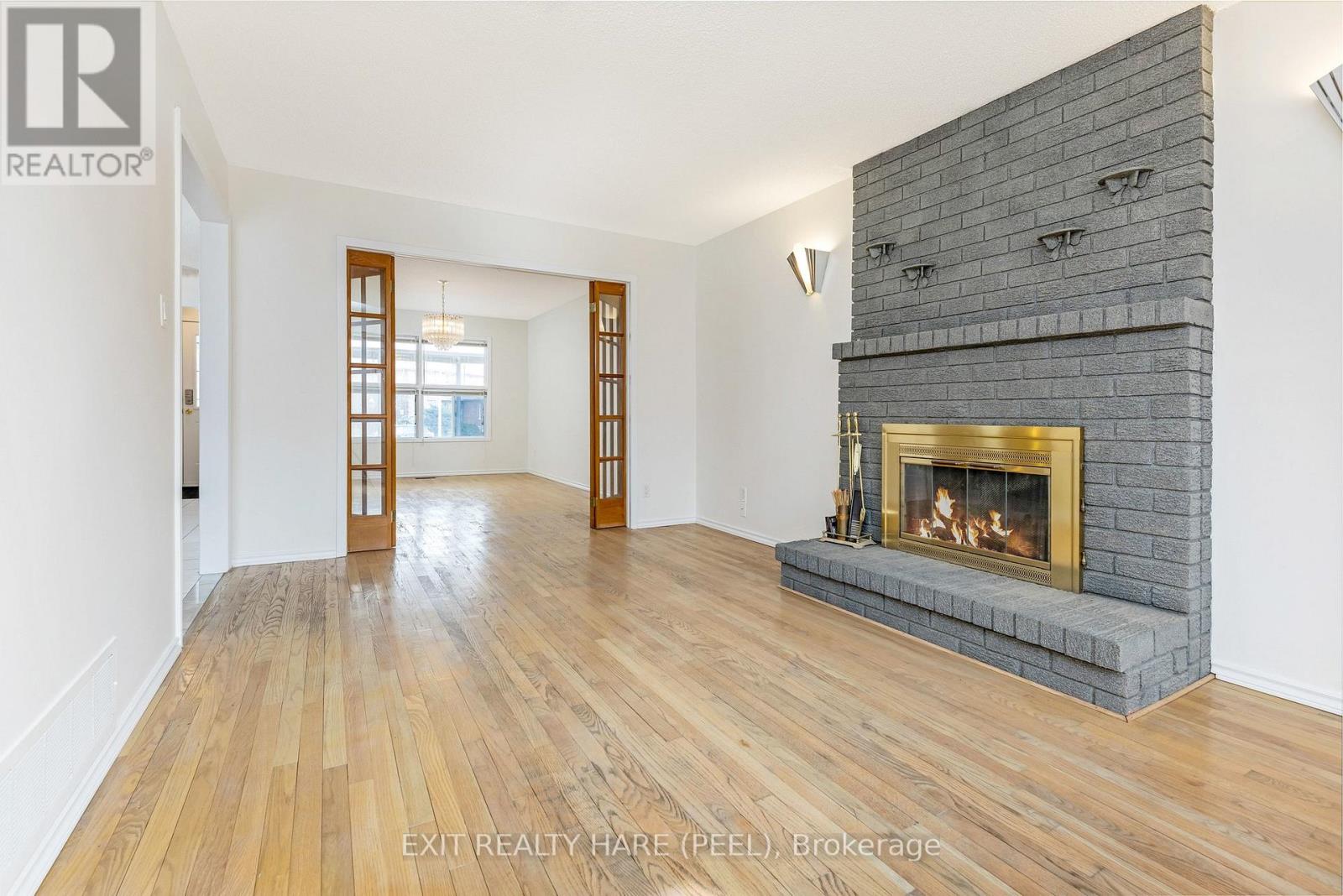 6 Ruth Avenue, Brampton, Ontario  L6Z 3X4 - Photo 12 - W12944780