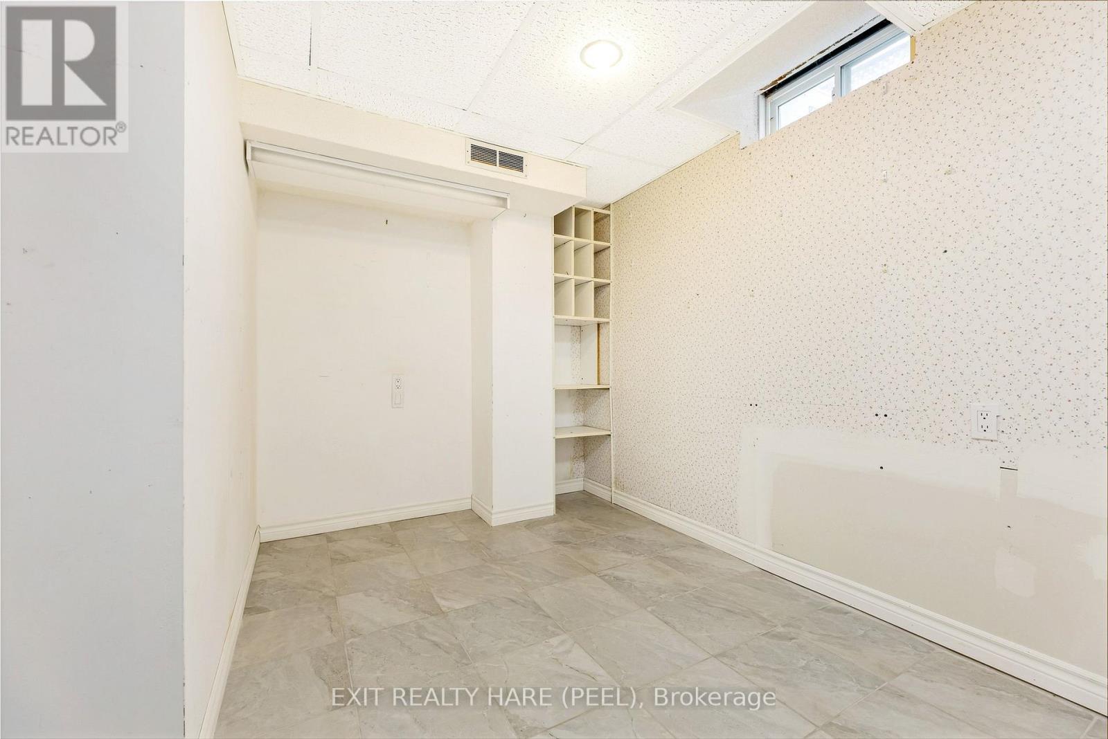 6 Ruth Avenue, Brampton, Ontario  L6Z 3X4 - Photo 36 - W12944780