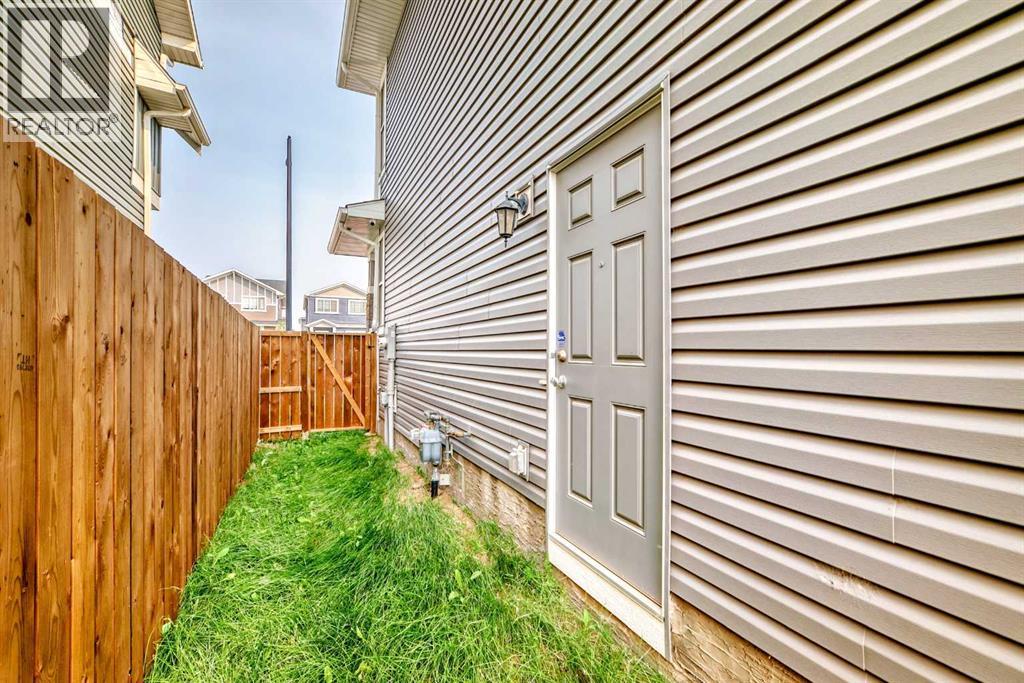 948 West Lakeview Drive, Chestermere, Alberta  T1X 2N4 - Photo 5 - A2298963