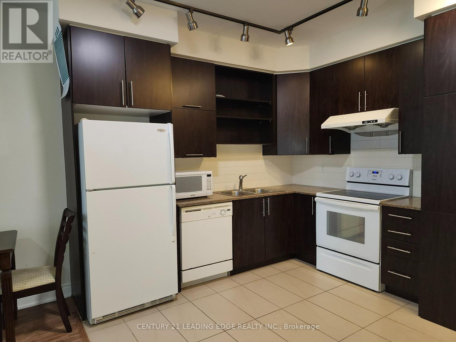 709 - 60 South Town Centre Boulevard, Markham, Ontario  L6G 0C5 - Photo 3 - N12958728