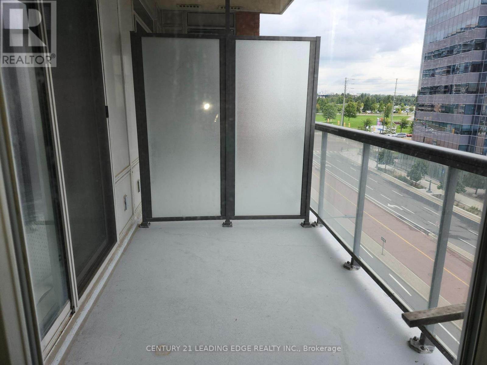 709 - 60 South Town Centre Boulevard, Markham, Ontario  L6G 0C5 - Photo 8 - N12958728