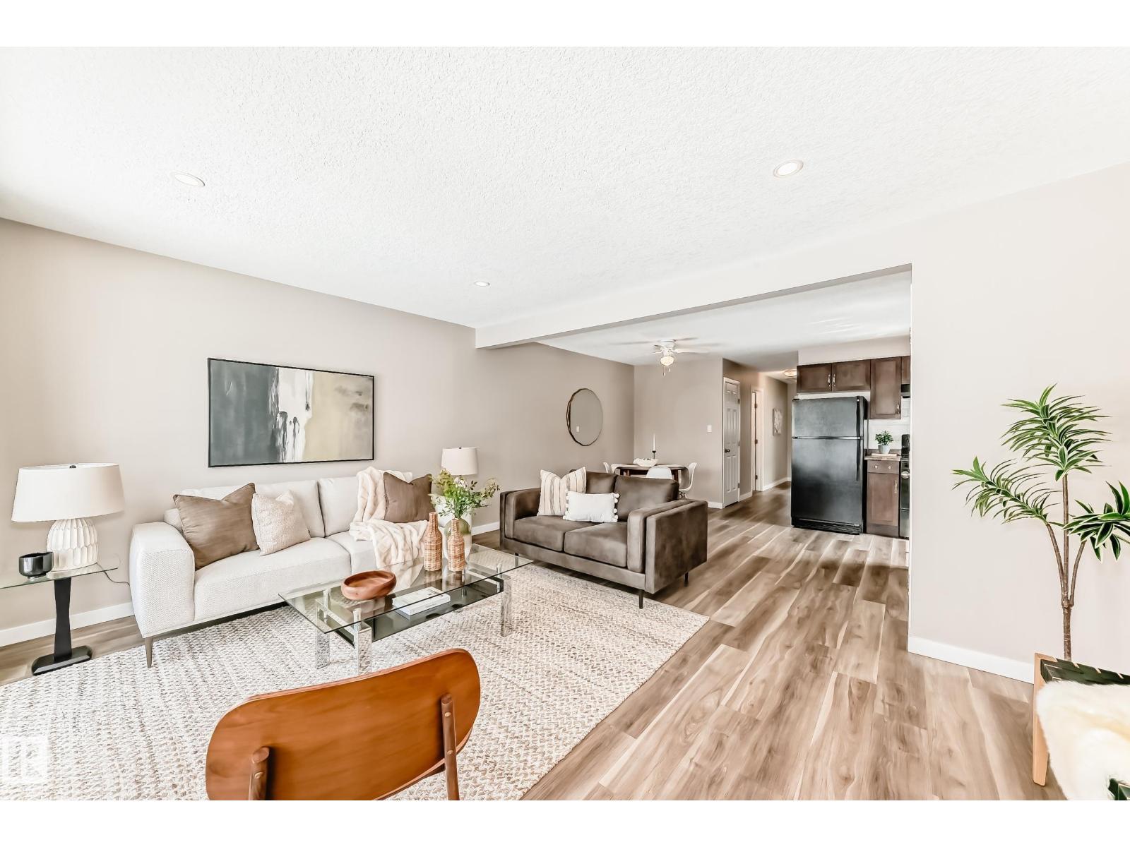 10327 150 St Nw, Edmonton, Alberta  T5P 1P6 - Photo 5 - E4480735