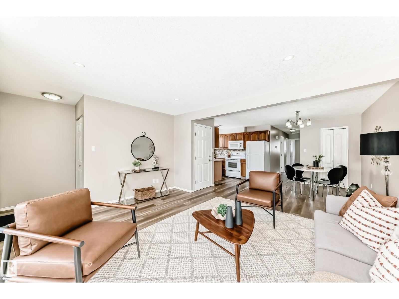 10329 150 St Nw, Edmonton, Alberta  T5P 1P6 - Photo 7 - E4480736