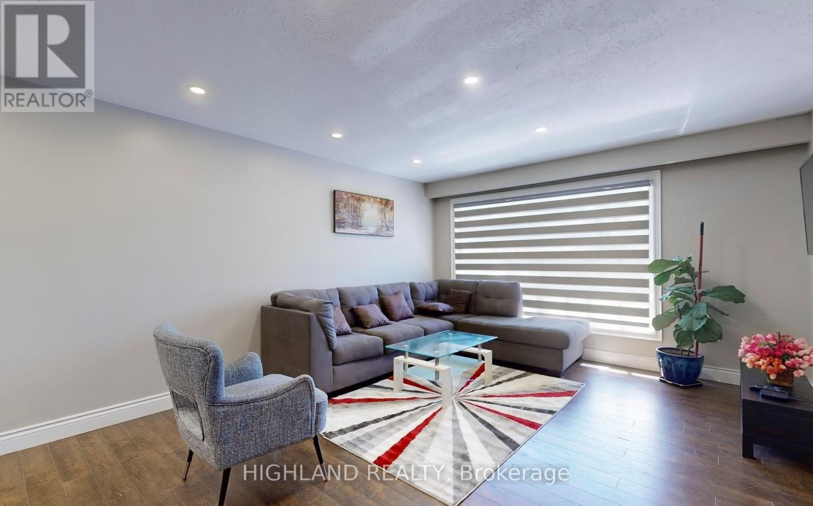 1139 Shadeland Drive, Mississauga, Ontario  L5C 1P2 - Photo 17 - W12958720