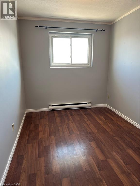 815 Barbara Court, Cambridge, Ontario  N3H 2N3 - Photo 4 - 40809935