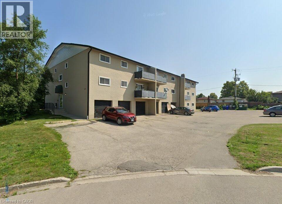 815 BARBARA Court, Cambridge, Ontario