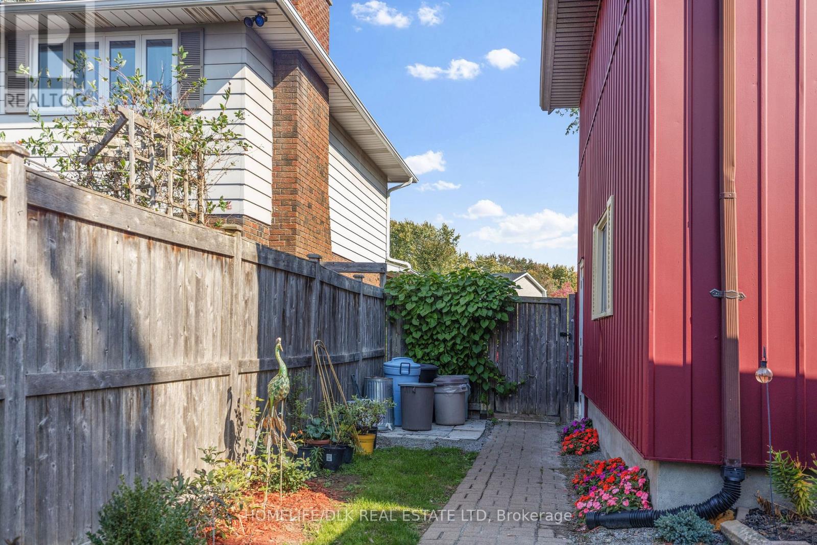 1182 Queensland Place, Brockville, Ontario  K6V 6A7 - Photo 29 - X12958754