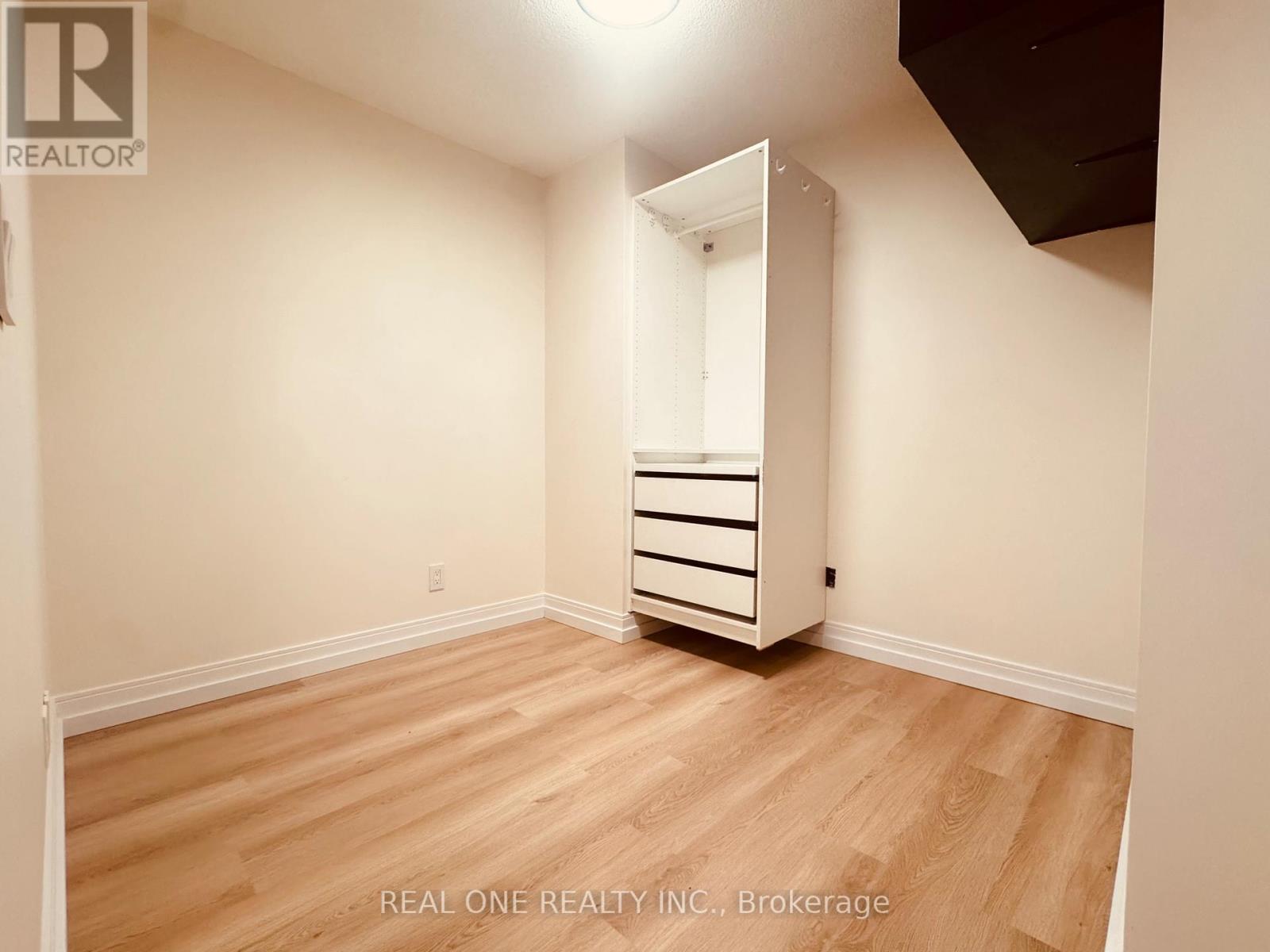 1710 - 125 Village Green Square, Toronto, Ontario  M1S 0G3 - Photo 10 - E12958768