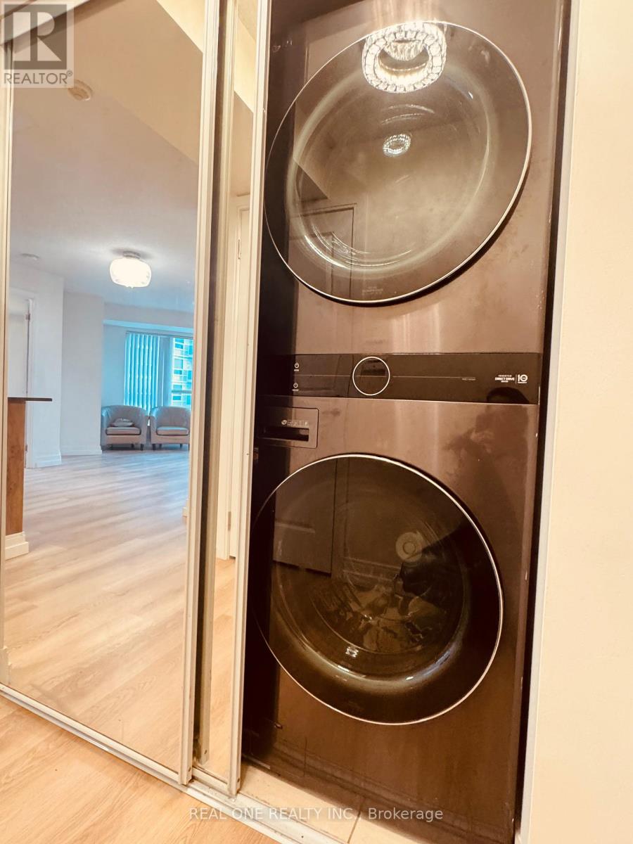 1710 - 125 Village Green Square, Toronto, Ontario  M1S 0G3 - Photo 13 - E12958768