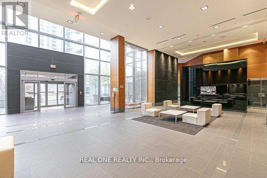 1710 - 125 Village Green Square, Toronto, Ontario  M1S 0G3 - Photo 3 - E12958768