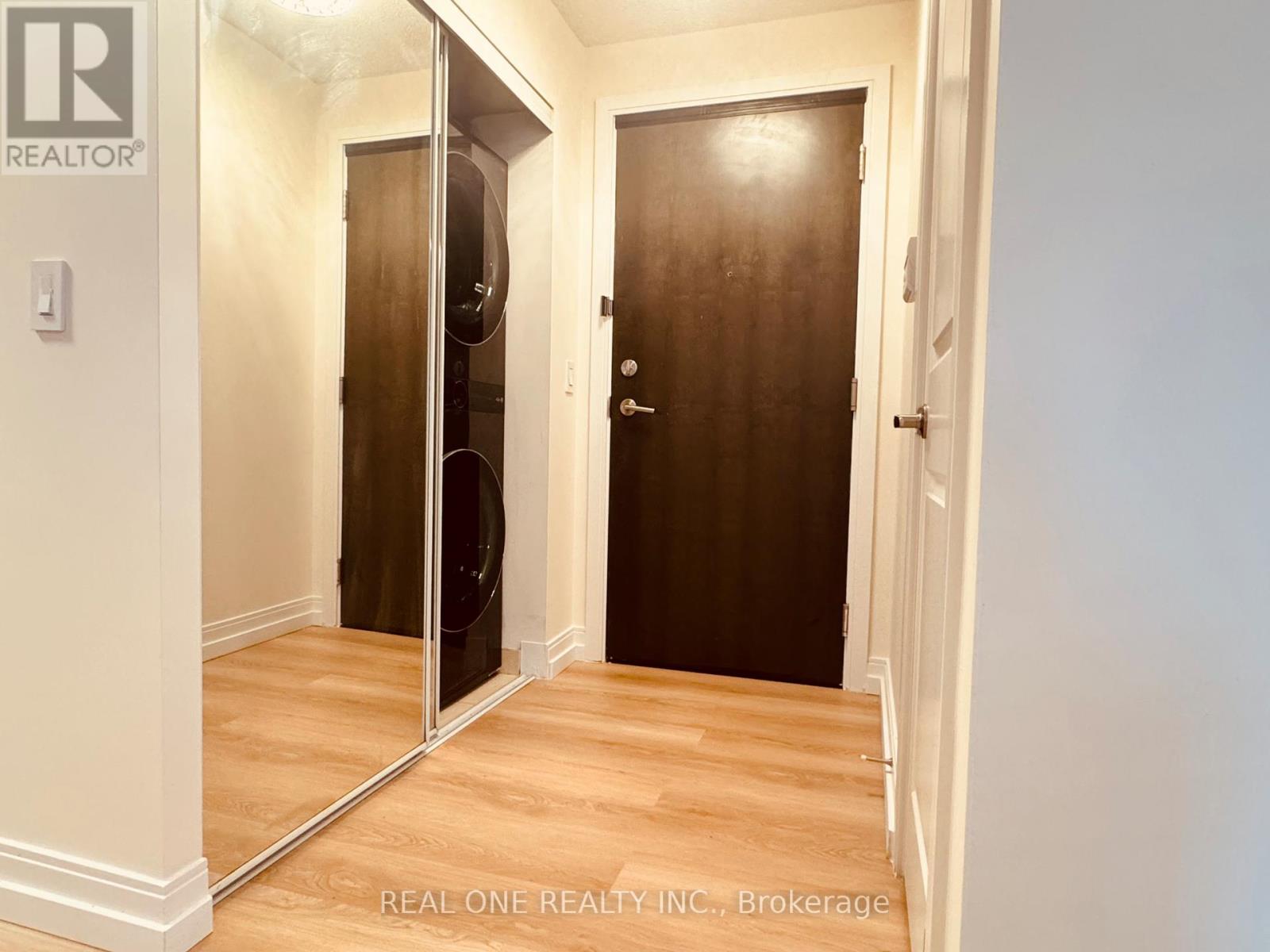 1710 - 125 Village Green Square, Toronto, Ontario  M1S 0G3 - Photo 4 - E12958768