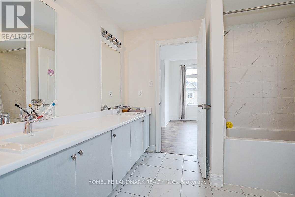 57 Faimira Avenue, Georgina, Ontario  L4P 0S9 - Photo 32 - N12958748