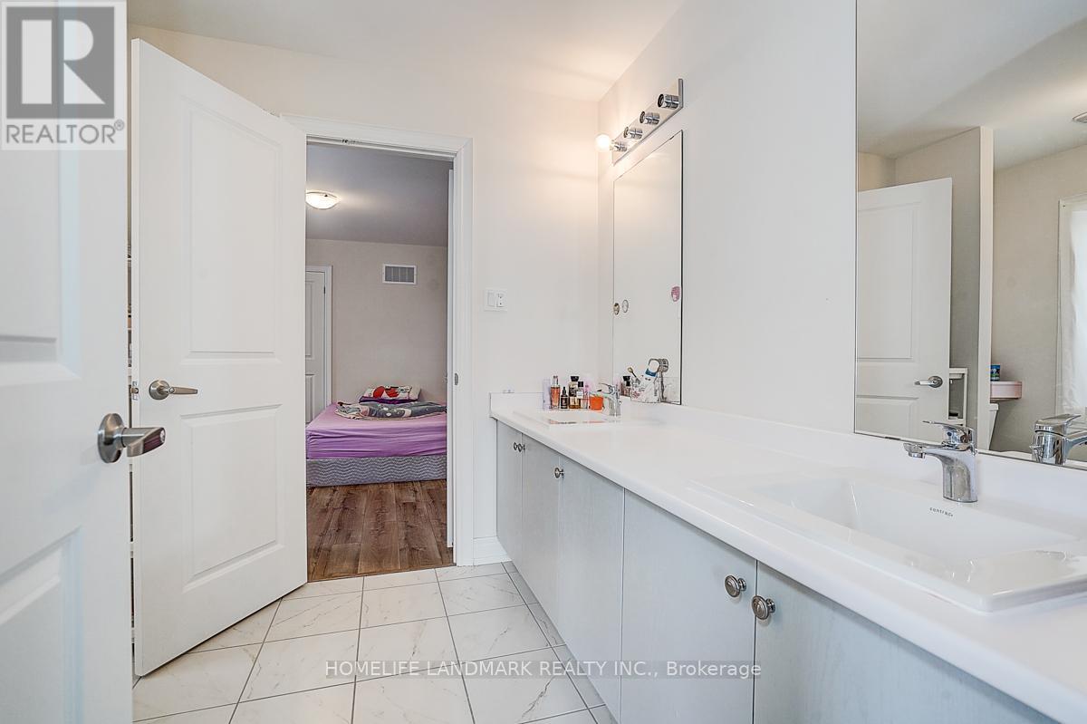 57 Faimira Avenue, Georgina, Ontario  L4P 0S9 - Photo 33 - N12958748