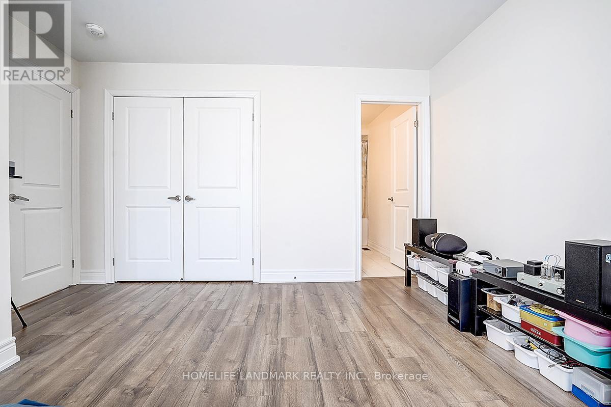 57 Faimira Avenue, Georgina, Ontario  L4P 0S9 - Photo 40 - N12958748