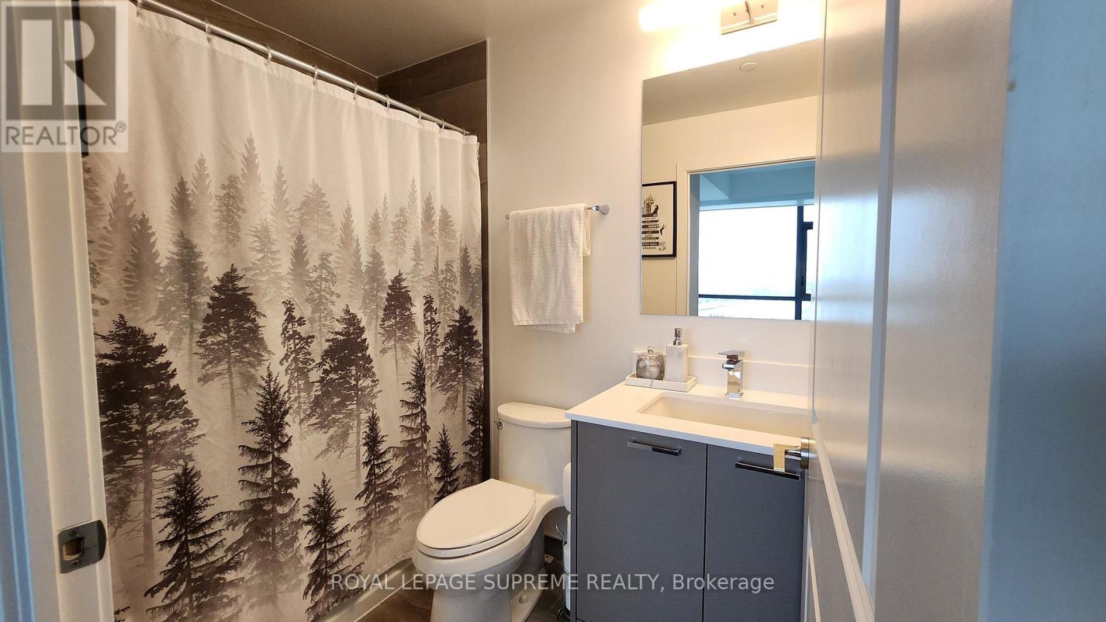 Lph02 - 120 Eagle Rock Way, Vaughan, Ontario  L6A 5C2 - Photo 11 - N12958752