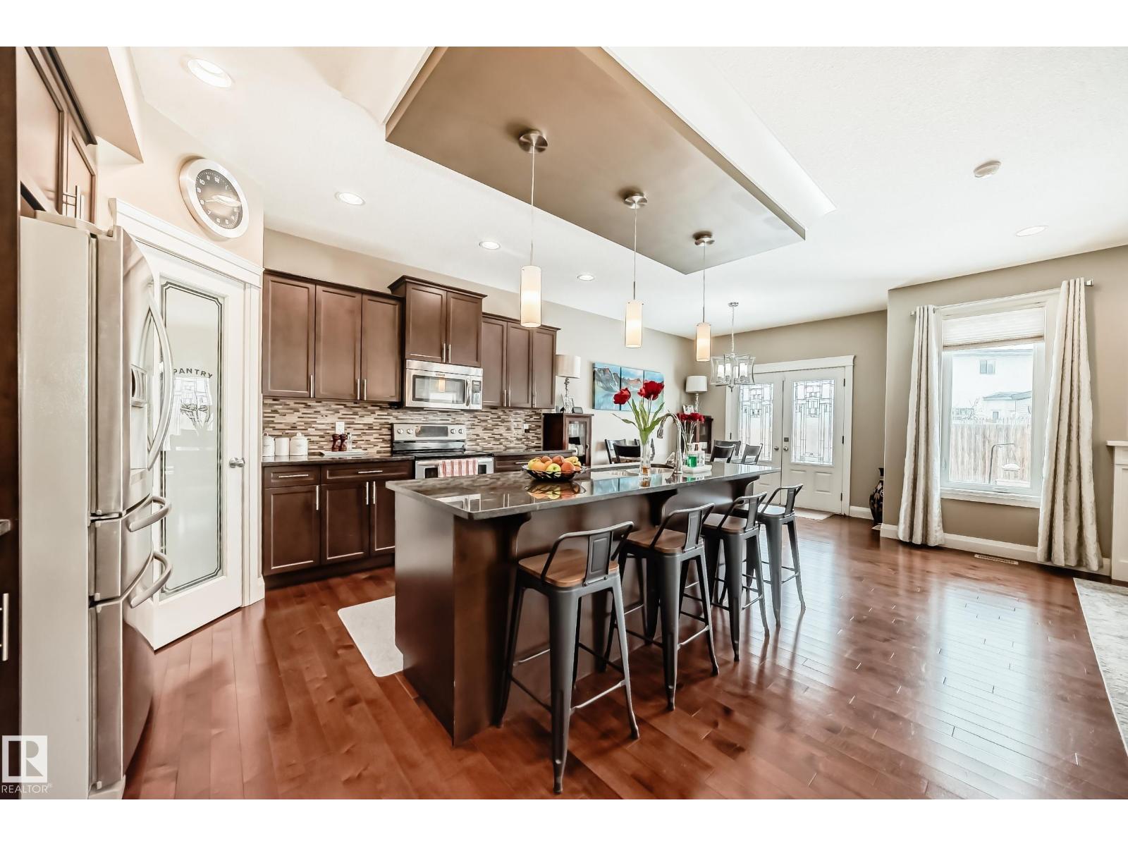 3220 151 Av Nw, Edmonton, Alberta  T5Y 0J9 - Photo 4 - E4480353