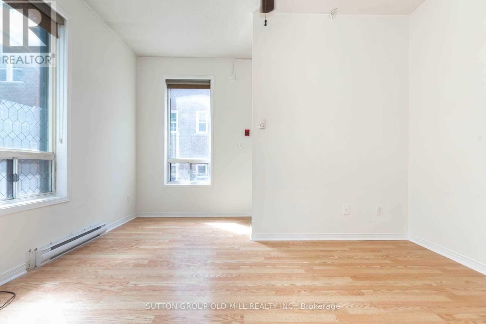 203 - 133 Dunn Avenue, Toronto, Ontario  M6K 2R8 - Photo 10 - W12958756