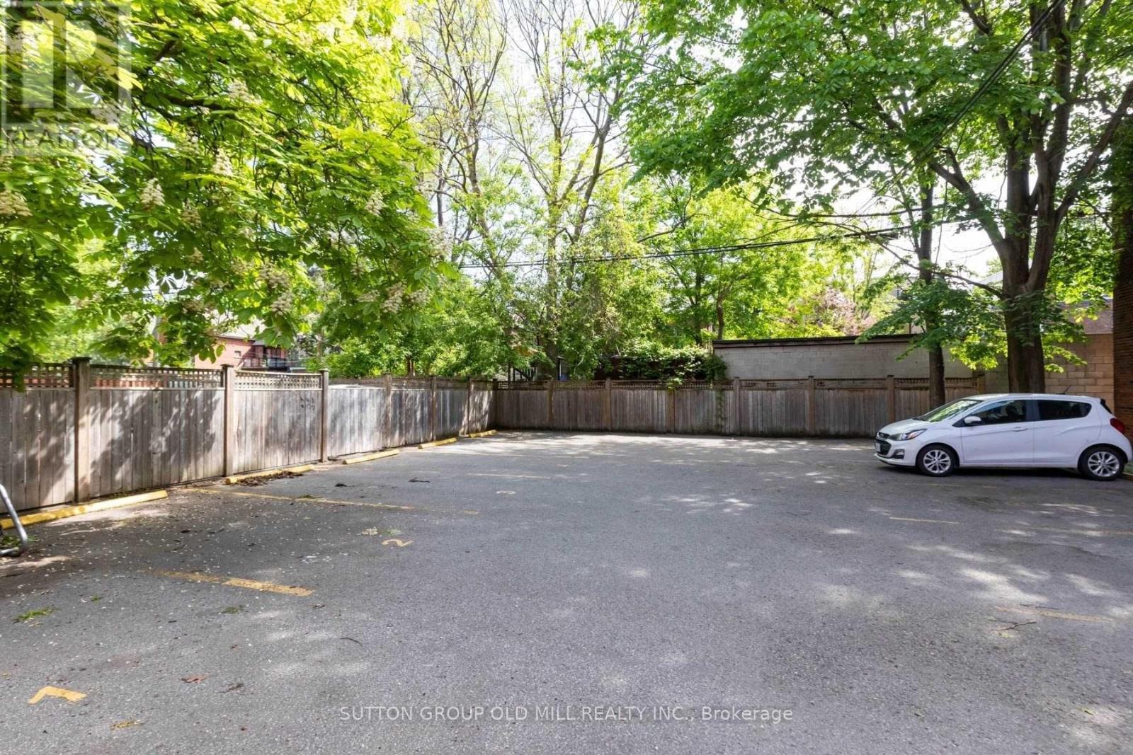 203 - 133 Dunn Avenue, Toronto, Ontario  M6K 2R8 - Photo 13 - W12958756