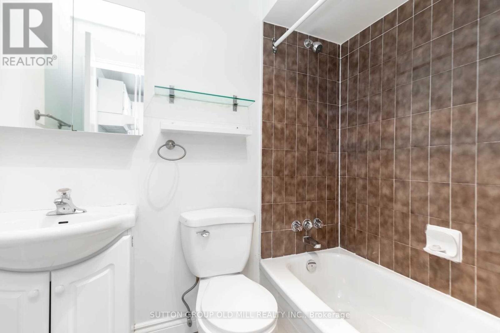 203 - 133 Dunn Avenue, Toronto, Ontario  M6K 2R8 - Photo 3 - W12958756