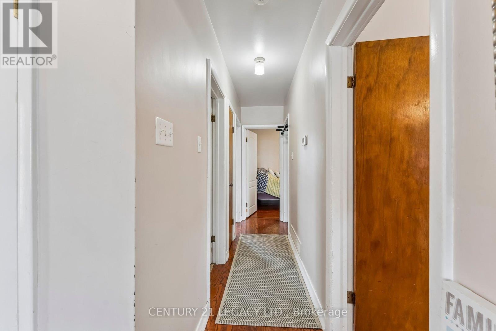 34 Cumberland Drive, Brampton, Ontario  L6V 1W6 - Photo 16 - W12958760