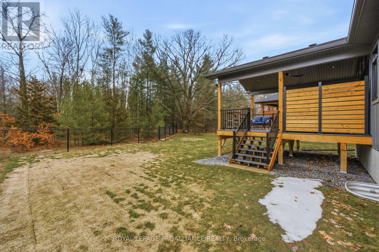 48 Deerview Drive, Quinte West, Ontario  K8V 0L8 - Photo 45 - X12950552