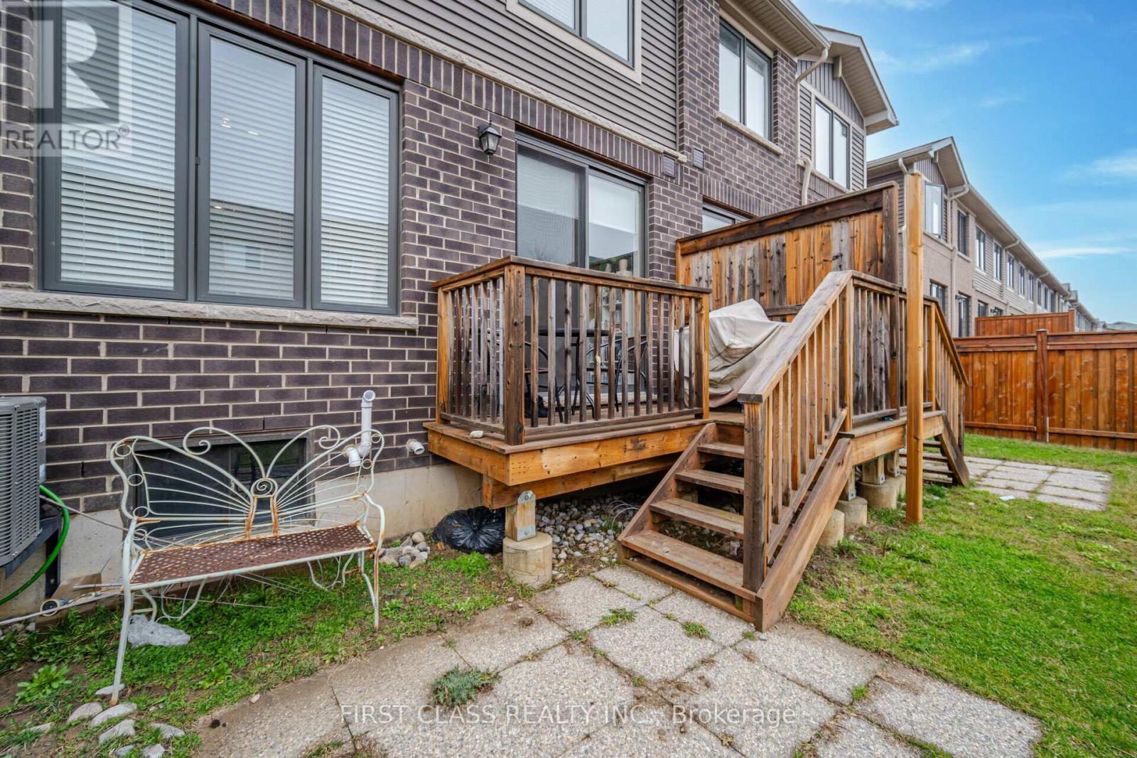 69 - 1890 Rymal Road E, Hamilton, Ontario  L0R 1P0 - Photo 23 - X12958766