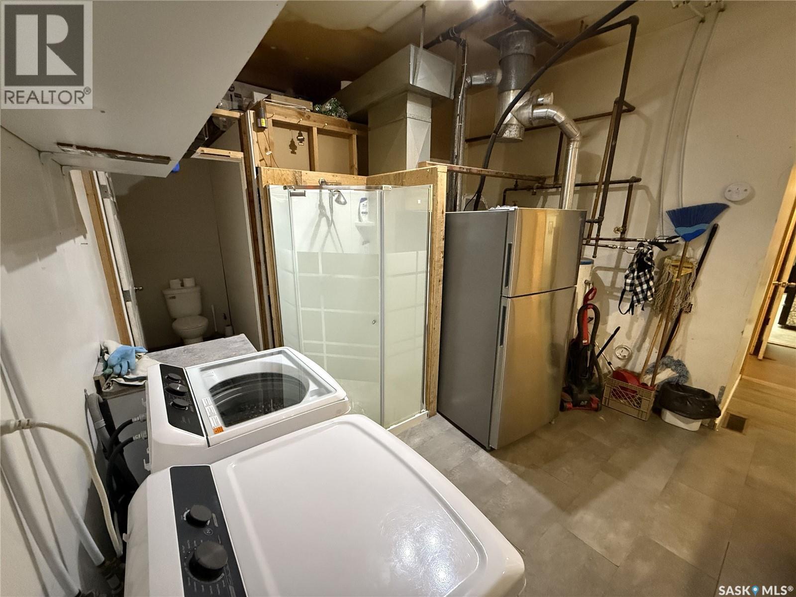 406 - 410 Railway Avenue, Eston, Saskatchewan  S0L 1A0 - Photo 20 - SK032103