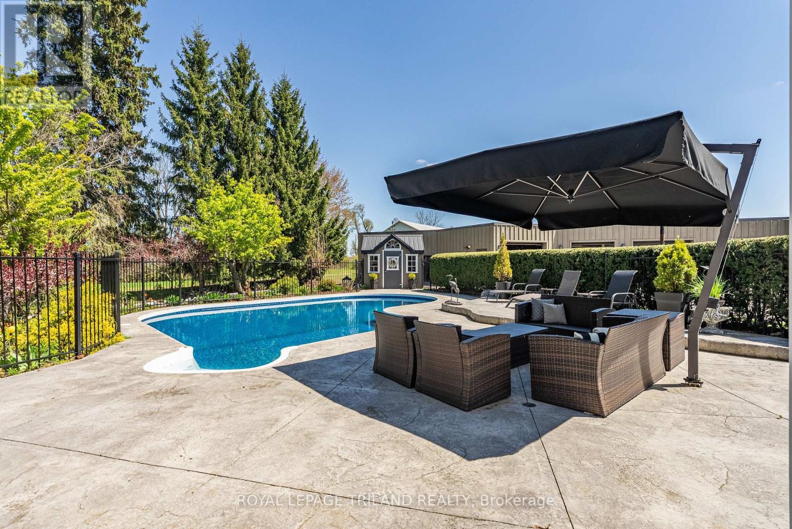 6058 Stone Church Road, Central Elgin, Ontario  N0L 2L0 - Photo 14 - X12958774