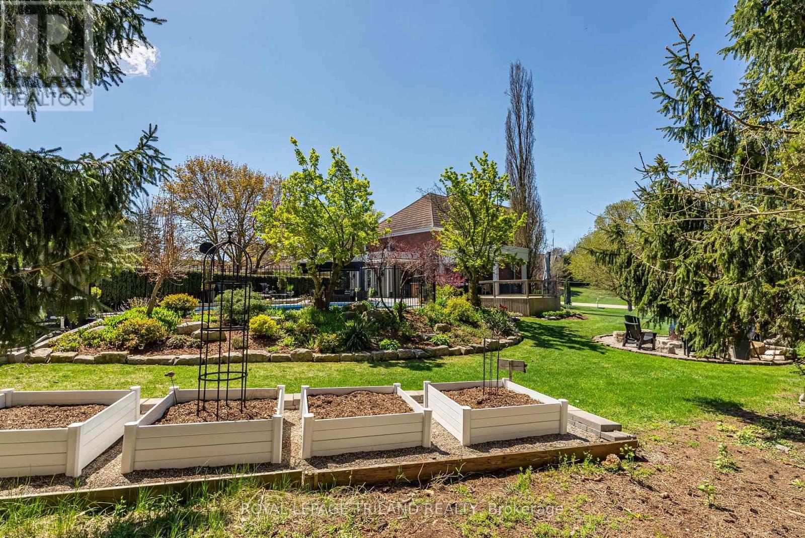 6058 Stone Church Road, Central Elgin, Ontario  N0L 2L0 - Photo 24 - X12958774