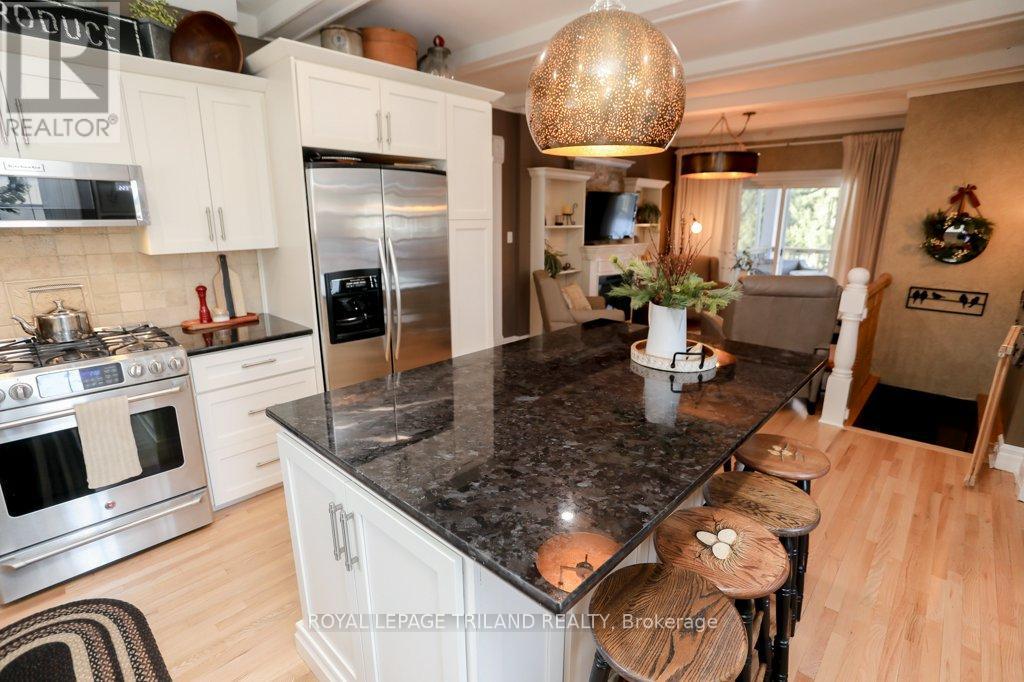 6058 Stone Church Road, Central Elgin, Ontario  N0L 2L0 - Photo 33 - X12958774