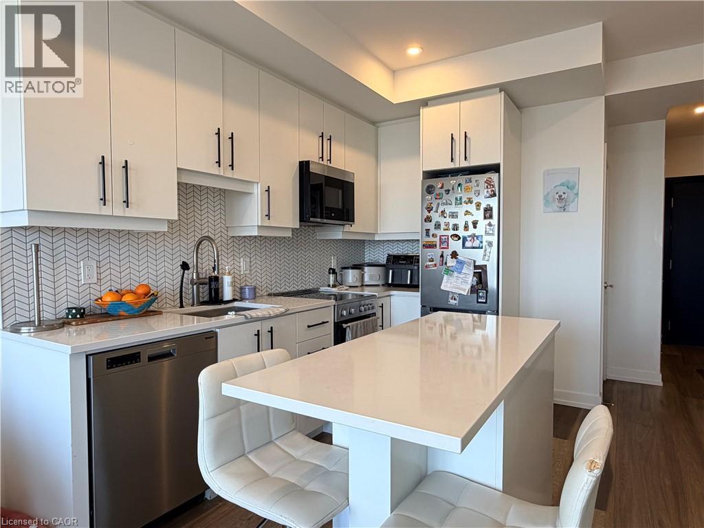 5 Wellington Street S Unit# 1710, Kitchener, Ontario  N2G 0E3 - Photo 3 - 40816967