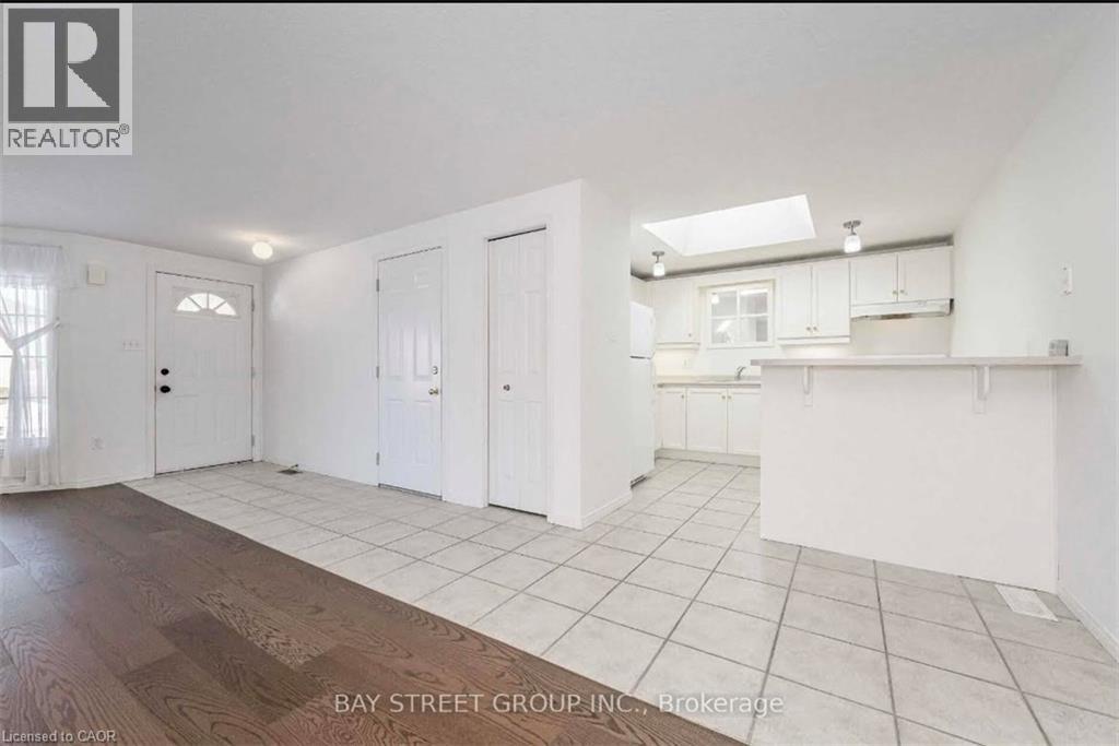 51 Boulder Crescent Unit# Upper, Guelph, Ontario  N1G 5A2 - Photo 10 - 40817717