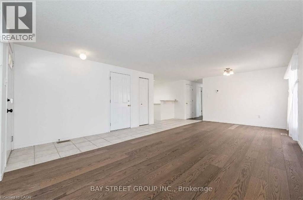 51 Boulder Crescent Unit# Upper, Guelph, Ontario  N1G 5A2 - Photo 9 - 40817717