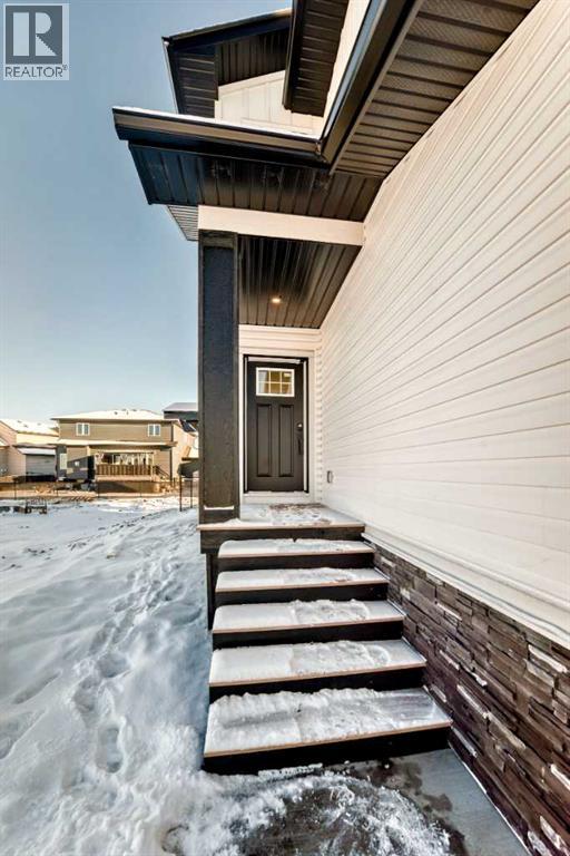 27 Williams Avenue, Olds, Alberta  T4H 0G1 - Photo 4 - A2292742