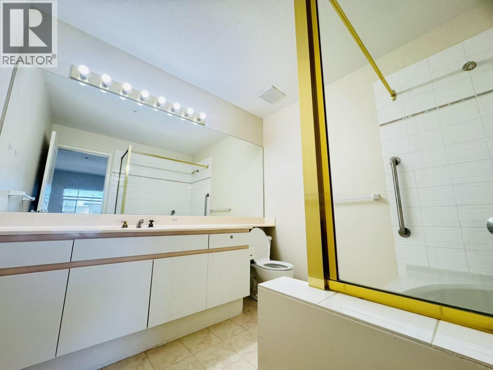 8180 Jones Road, Richmond, British Columbia  V6Y 3Z6 - Photo 11 - R3106982