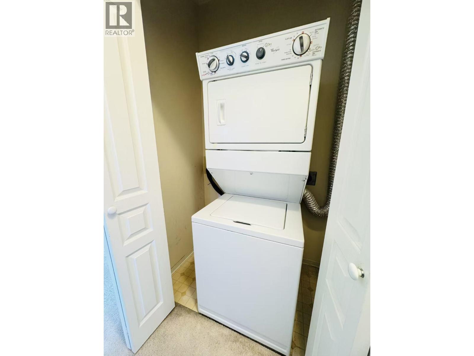 8180 Jones Road, Richmond, British Columbia  V6Y 3Z6 - Photo 14 - R3106982