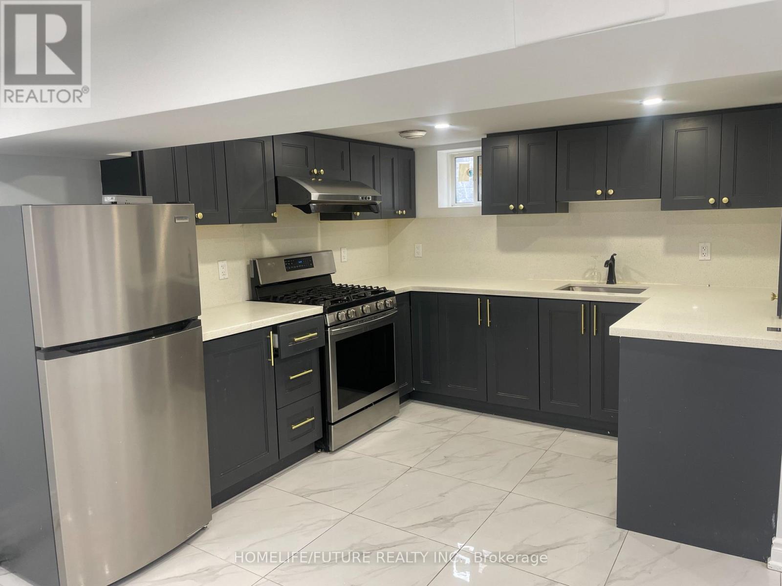 Bsmt - 53 Burlingame Road, Toronto, Ontario  M8W 1Y9 - Photo 2 - W12887078