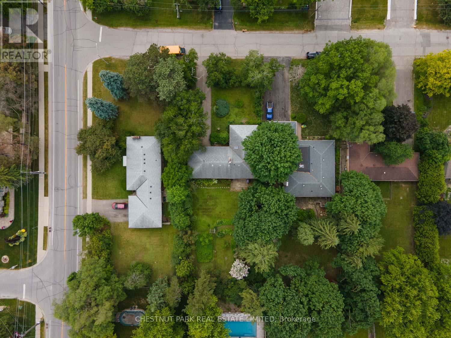 2 Gallacher Avenue, Richmond Hill, Ontario  L4E 2W9 - Photo 33 - N12958776