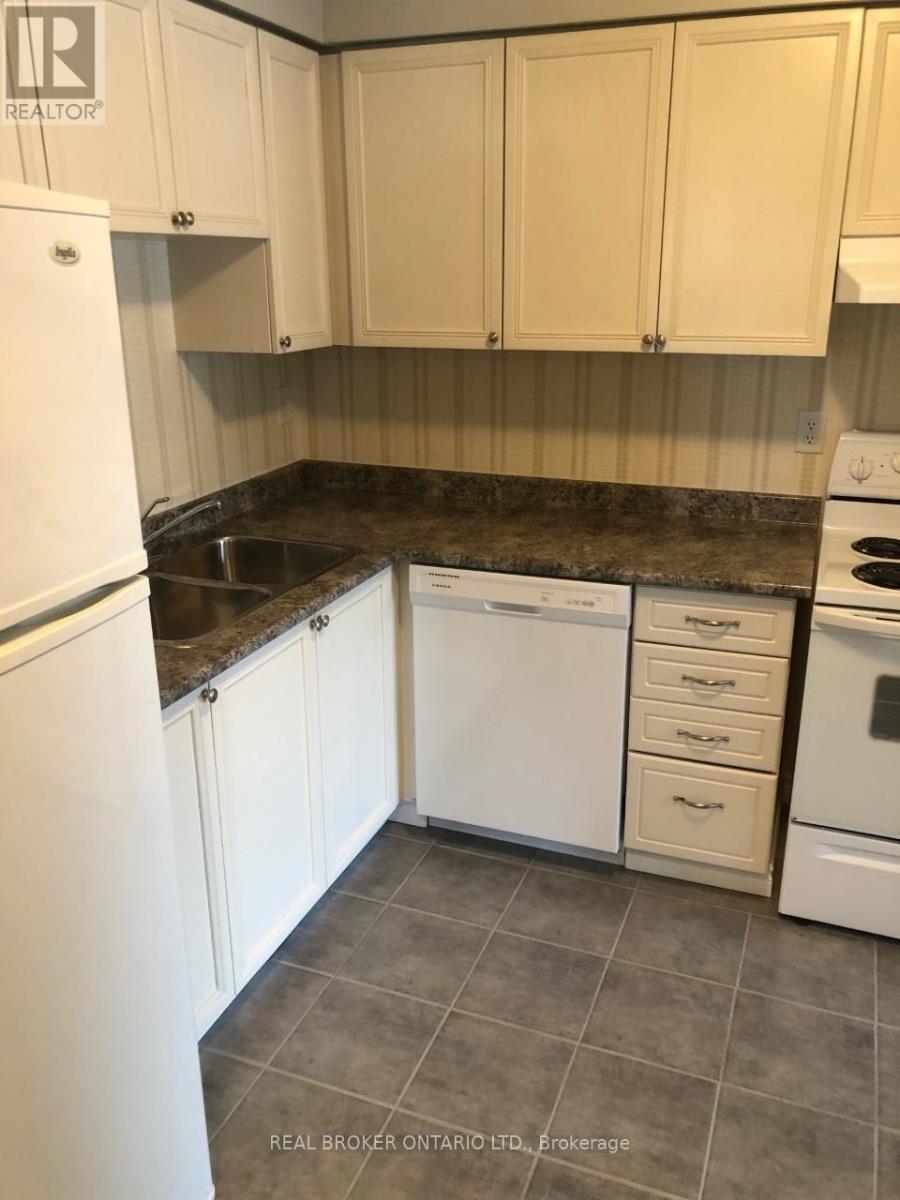 1 - 30 Loggers Run, Barrie, Ontario  L4N 6W2 - Photo 11 - S12958770