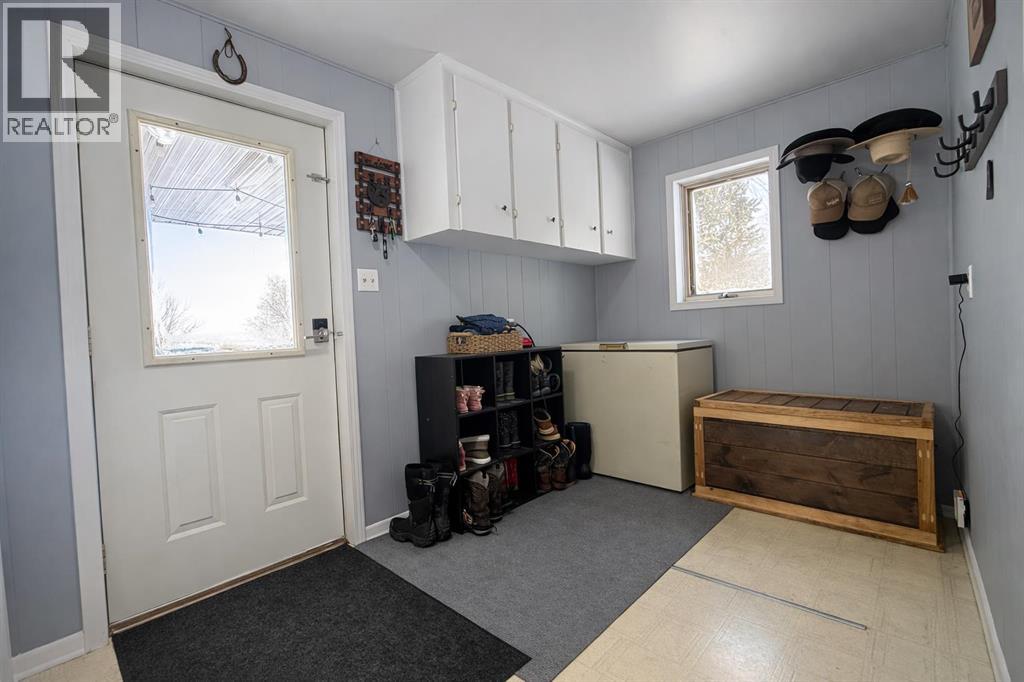 43041 Twp Rd 451, Rural Wainwright No. 61, Alberta  T0B 1K0 - Photo 2 - A2287390