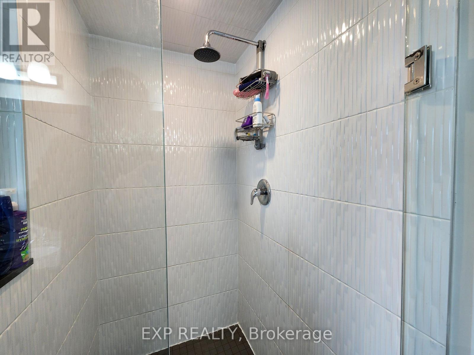 10 Sweetbay Circle, Ottawa, Ontario  K2S 0W8 - Photo 18 - X12958798