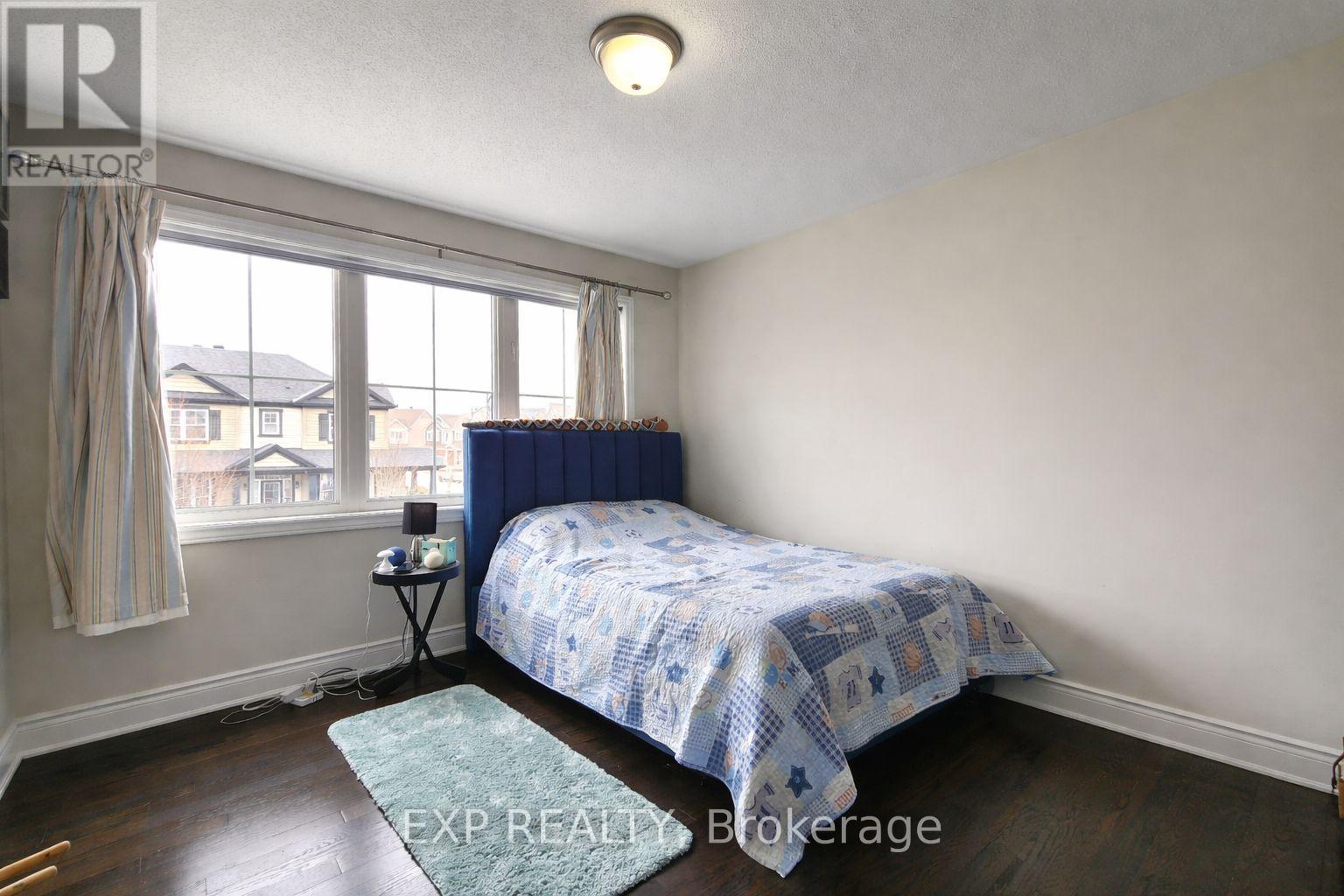 10 Sweetbay Circle, Ottawa, Ontario  K2S 0W8 - Photo 19 - X12958798