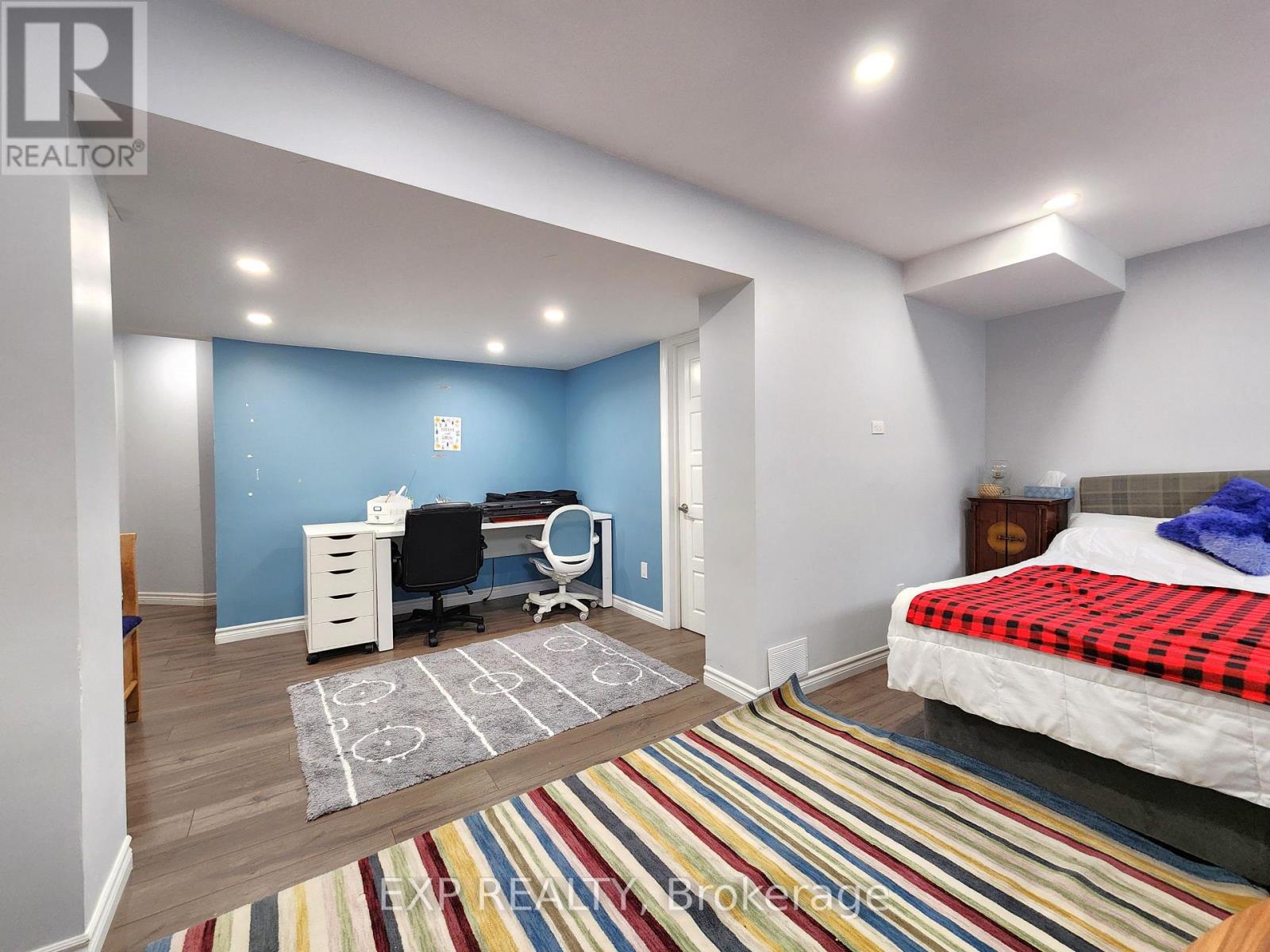 10 Sweetbay Circle, Ottawa, Ontario  K2S 0W8 - Photo 29 - X12958798