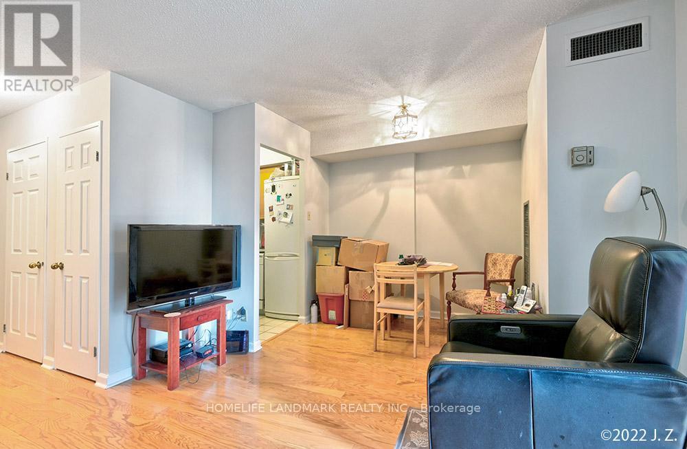 605 - 55 Centre Avenue, Toronto, Ontario  M5G 2H5 - Photo 7 - C12958796