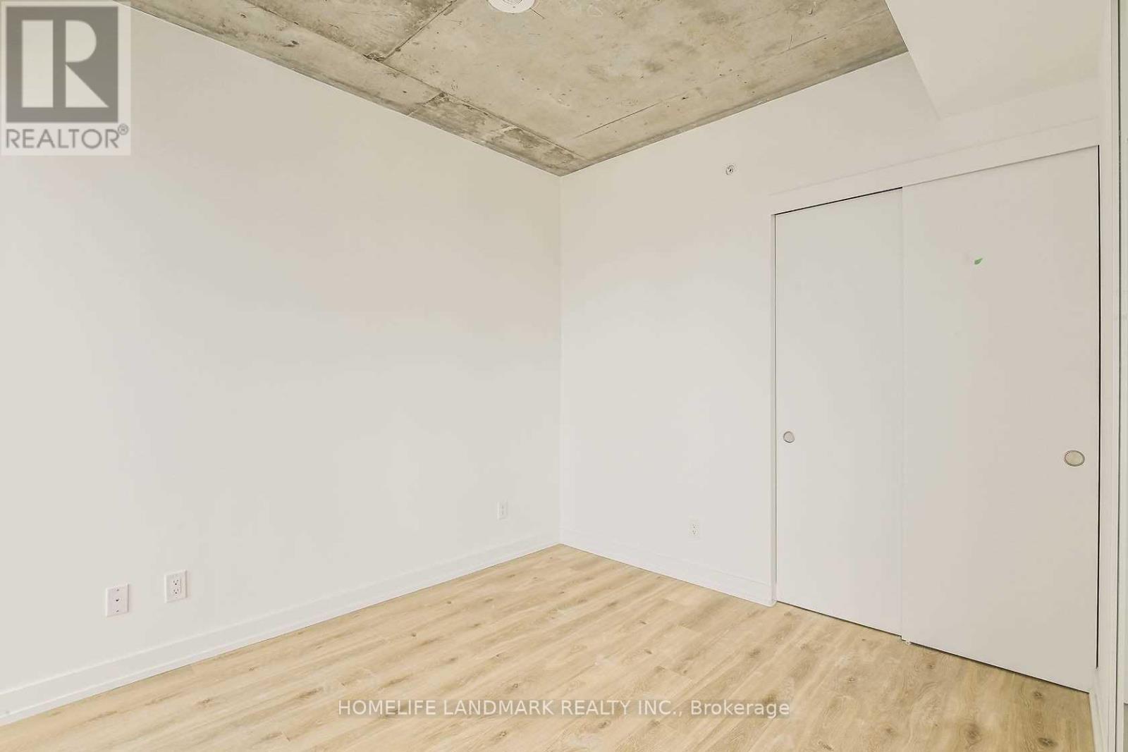 1005 - 161 Roehampton Avenue, Toronto, Ontario  M4P 0C8 - Photo 11 - C12958800