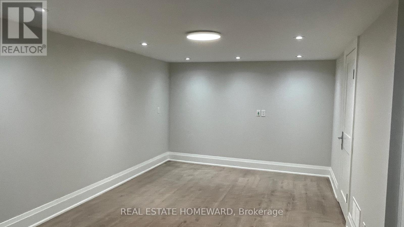 33 Strathcona Drive, St. Catharines, Ontario  L2M 2A8 - Photo 20 - X12853562